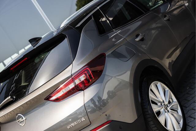 Opel Grandland X 1.6 Turbo Hybrid4 Ultimate | Trekhaak | Camera | Stoelver.