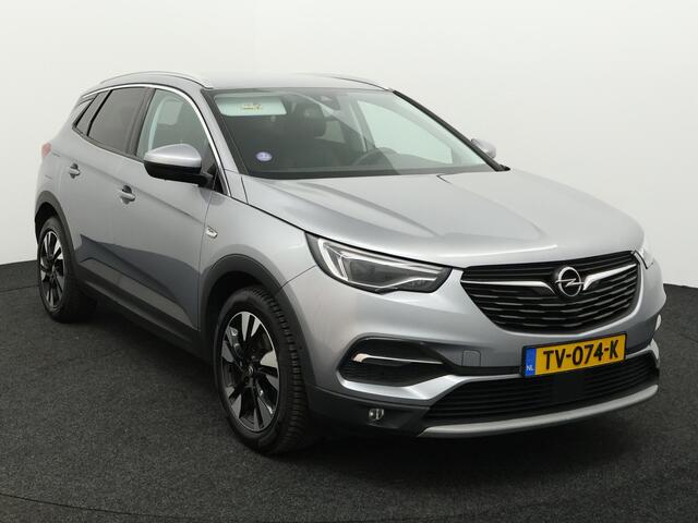 Opel Grandland X 1.2 Turbo Business Executive Trekhaak, Apple Carplay/Android Auto, Cruise control, leer, elecstoelverst, Parkeersensor voor en achter, Dodehoek detector, Rijstrooksensor met correctie Moderne en ruime SUV, Trekhaak aanwezig, Comfortabele hoge zit, Ruime