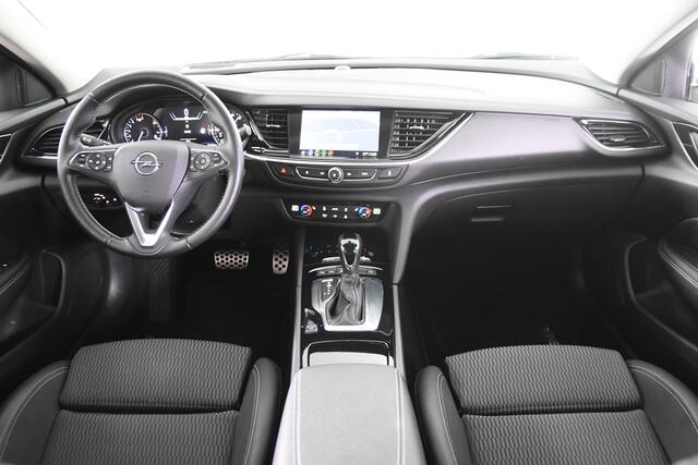 Opel INSIGNIA Grand Sport 1.6 Turbo Business Executive OPC-Line*Leer*Navigatie*