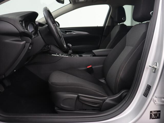 Opel INSIGNIA Grand Sport 1.5 Turbo EcoTec Online Edition | Camera | Carplay | Navigatie | Cruise Control | LED | Airco | PDC | LMV 17 inch