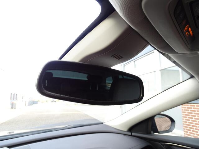 Opel INSIGNIA Sports Tourer 1.5 Turbo EcoTec Innovation DODEHOEK DETECTIE | NAVIAGTIE | RIJSTROOK HERKENING | ACHTERUIT RIJ CAMREA | PARKEER SENSOREN | KEYLESS GO/ENTRY | APPLE CARPLAY / ANDROID | CRUISE CONTROL | AIRCO\ECC | LED|