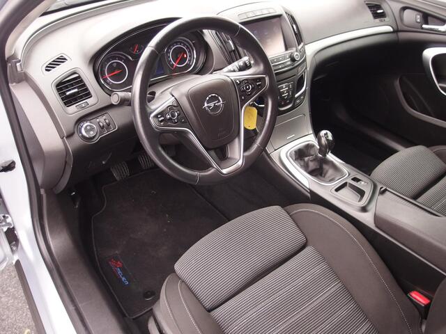 Opel INSIGNIA Sports Tourer 1.6 CDTI EcoFLEX Edition CAMERA / CARPLAY / DAB+ / CLIMA / PDC / CRUISE / NAVI / NL-AUTO