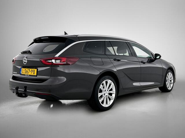 Opel INSIGNIA Sports Tourer 1.5 CDTI 123PK Business Elegance / Leder / Trekhaak / Camera / Stoel-Stuurverwarming / Xenon / Airco-ecc. / Apk 01-2026