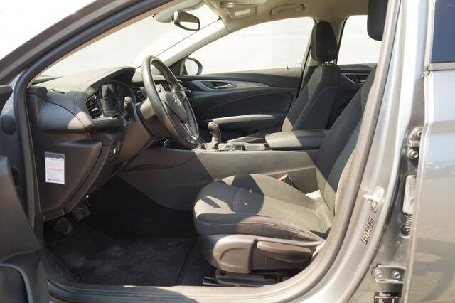 Opel INSIGNIA Sports Tourer 1.6 CDTI Edition -ECC-PDC-NAVI-