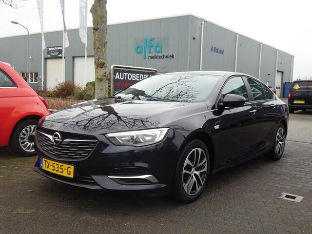 Opel INSIGNIA Grand Sport 1.5 Turbo Business+