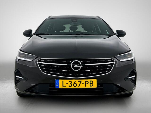 Opel INSIGNIA Sports Tourer 1.5 CDTI 123PK Business Elegance / Leder / Trekhaak / Camera / Stoel-Stuurverwarming / Xenon / Airco-ecc. / Apk 01-2027