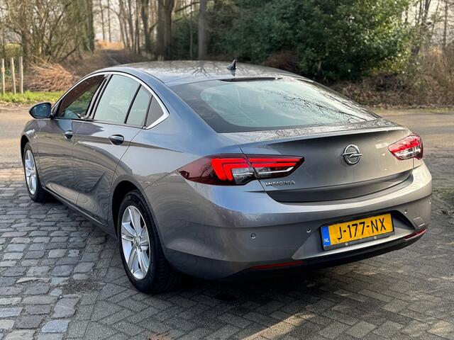 Opel INSIGNIA HB 1.5T 165pk autom Bns Exe ecc,1/2leer,lmv,navi,pdc