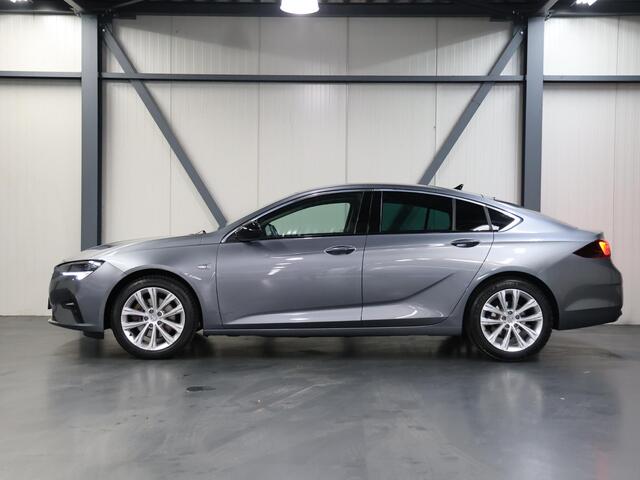 Opel INSIGNIA 174PK CDTI Elegance | 1ste eigenaar | Camera | Winterpakket | Trekhaak | Verwarmde achterbank | Head-Up Display | AppleCarplay/Android Auto | 18"LMV | FULL LED | Dodehoek Detectie | Adaptive Cruise Control | Parkeersensoren | Privacy Glass | Isofix |
