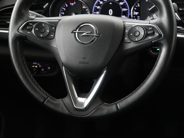 Opel INSIGNIA 1.6 Turbo Innovation | 1e eigenaar | 55.500km NAP | Head-Up | Matrix-LED | Carplay | Navigatie | Camera | Keyless | Dodehoek detectie | Parkeerhulp | Cruise control | Climate control