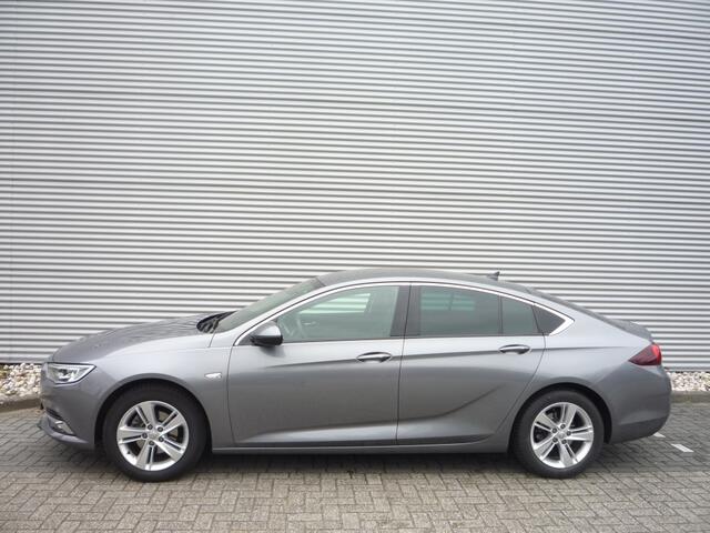 Opel INSIGNIA Grand Sport 1.5 Turbo (165Pk) Innovation LED-Matrix Camera Navi Géén Aflever