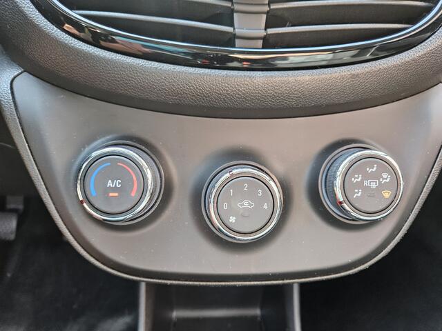 Opel KARL 1.0 Rocks Online Edition