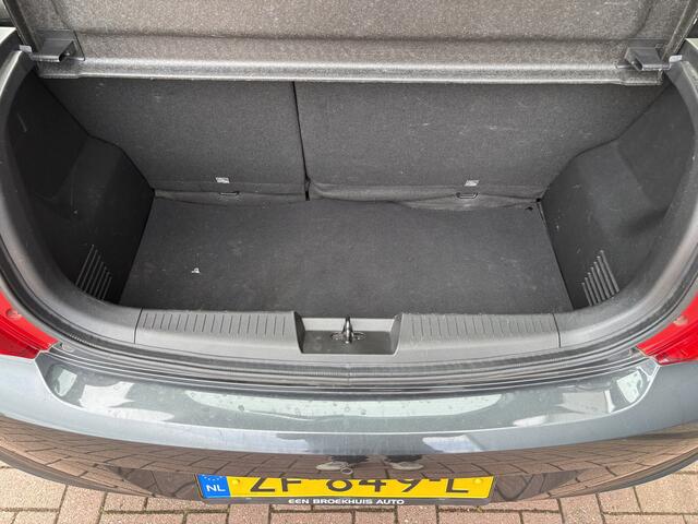 Opel KARL 1.0 75pk ecoFLEX 120 Jaar Edition AIRCO/CRUISE/MEDIA/PDC/15INCH