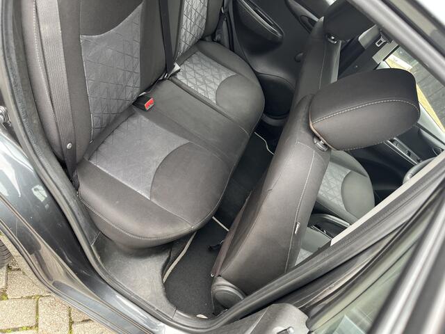 Opel KARL 1.0 ecoFLEX 120 Jaar Edition Cruise / Airco