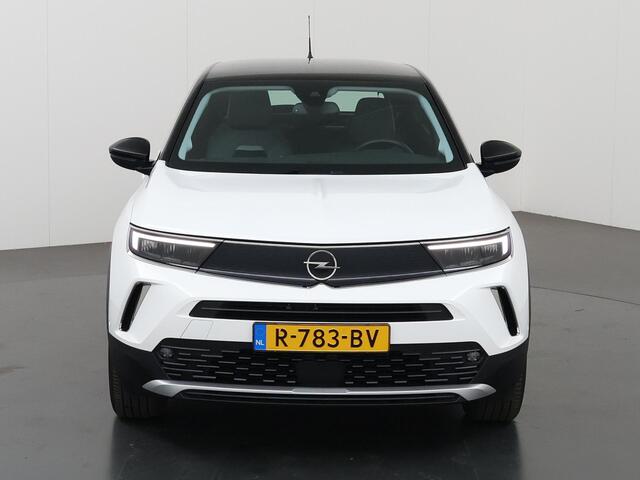 Opel MOKKA Mokka-e Elegance 50-kWh 11kw bl. | SOH 97% | Cruise Control | Climate Control | Parkeercamera | Carplay | Parkeersensoren | Dodehoekdetectie | 3-Fase |