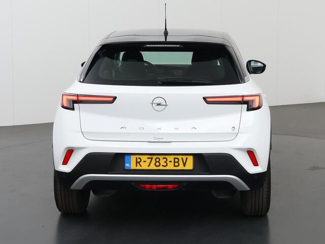 Opel MOKKA Mokka-e Elegance 50-kWh 11kw bl. | SOH 97% | Cruise Control | Climate Control | Parkeercamera | Carplay | Parkeersensoren | Dodehoekdetectie | 3-Fase |