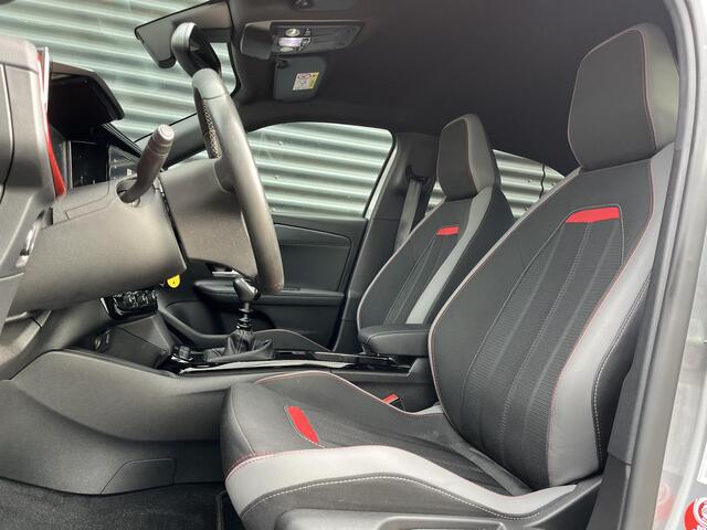 Opel MOKKA GS 1.2 Turbo 100pk | 18" TRI-COLOR VELGEN | NAVI PRO | 180° CAMERA + SENSOREN | ISOFIX | DODEHOEKBEW. |