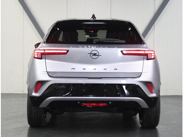 Opel MOKKA Electric GS 54 kWh 156PK | Adaptieve Cruis Control | Camera | Draadloos Opladen | Dodehoek Detectie | LED Matrix | Keyless | AppleCarplay/Androidauto | Isofix | Privacy Glass |