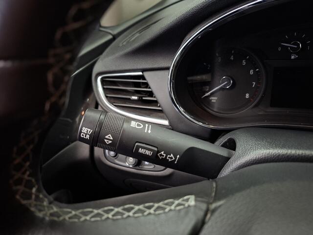 Opel MOKKA X 1.4 Turbo Innovation I Originele NL-Auto I Trekhaak I Achteruitrijcamera I LED I