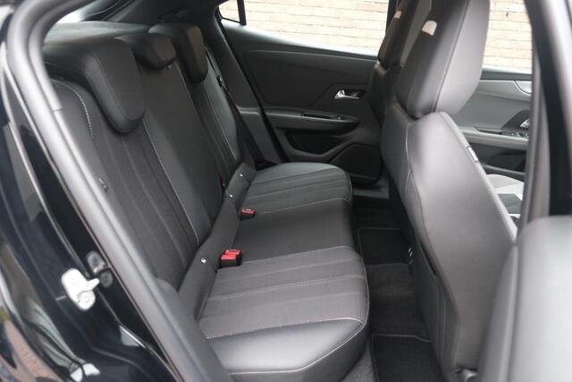 Opel MOKKA 1.2 Turbo 130pk EAT8 Elegance | Navi | App Connect | Climate | Cruise | Camera | PDC