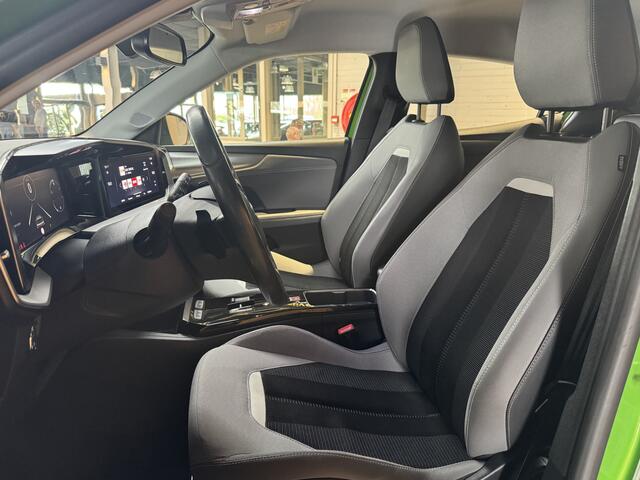 Opel MOKKA 1.2 Turbo Business Elegance Navigatie getint glas Trekhaak