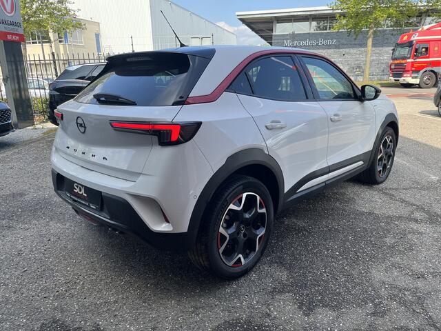 Opel MOKKA 1.2 Turbo GS Line // LED // DODEHOEK // KEYLESS // CAMERA // APPLE-ANDROID AUTO // STOELVERWARMING //