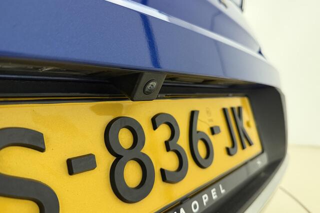 Opel MOKKA 1.2 Business Elegance | 100PK | Stoel & Stuurverwarming | navigatie | Start/Stopknop | Parkeercamera Achter | DAB+ | Climate Control |