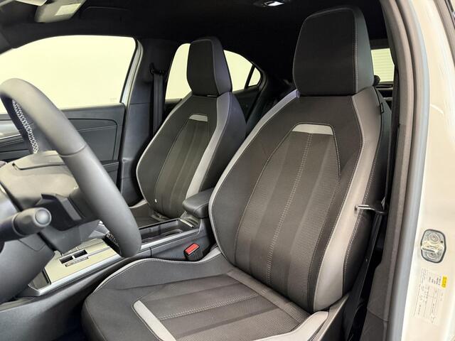 Opel MOKKA 1.2 Turbo Hybrid GS AUTOMAAT Climate control Navigatie LED Parkeersensoren achter Camera Cruise control Lichtmetalen velgen Apple Carplay/ Android auto