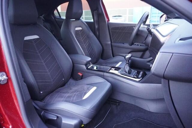 Opel MOKKA 1.2 Turbo Ultimate / Winterpakket / Adaptive Cruise / Alcantara / IntelliLux LED Matrix