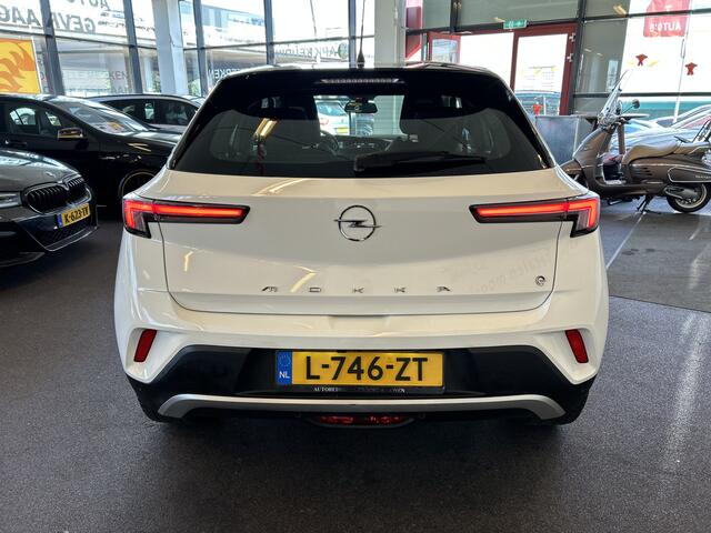 Opel MOKKA Mokka-e Elegance 50-kWh 11kw bl. Vol Elektrisch | Cruise control | Climate control | Stoel+Stuurverwarming | Achteruitrijcamera | Apple carplay | Navigatie | Nederlands geleverd