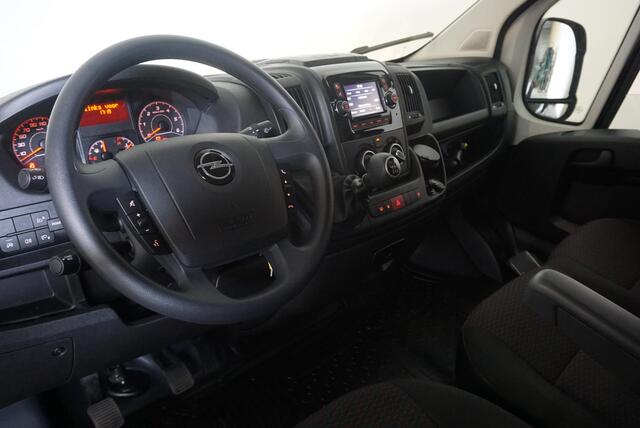 Opel MOVANO 140 PK L2H2 Edition Airco Navigatie Trekhaak Cruise control Nieuw Model Parkeersensoren