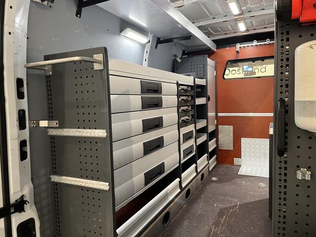 Opel MOVANO 2.3 CDTI BiTurbo L2H2 170 PK Automaat Servicebus / Bott Inrichting / Euro 6 / 220V. / Airco / Cruise Control / Camera / Trekhaak /