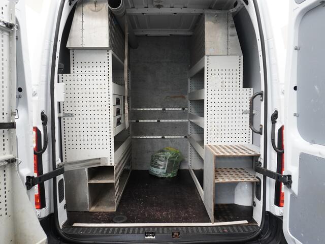 Opel MOVANO 2.3CDTI L2H2 Airco Navi Trekhaak 3-Persoons Cruise Control Pdc Bluetooth Kasten-inrichting Regen-Lichtsensor Schuifdeur Betonplex Vloer Wandbetimmering Euro 6 1e Eigenaar 2.500kg Trekgewicht