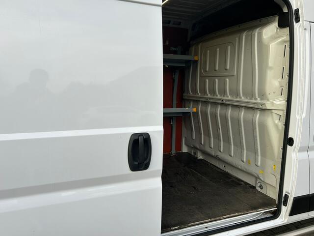 Opel MOVANO 2.2D 120 L3H2 Camera Cruise-Control EURO6.3 Elek.Ramen SchuifdeurRechts VolledigTussenschot Edition Sidebars Treeplank Dab Bluetooth Airco Elek.Spiegels DealerOnderhouden 6-Versn. 2500 kg trekvermogen