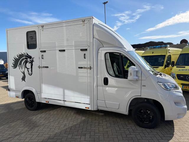 Opel MOVANO Paardenwagen/Veewagen Hengsten Uitvoering Airco Cruisecontrol NIEUW