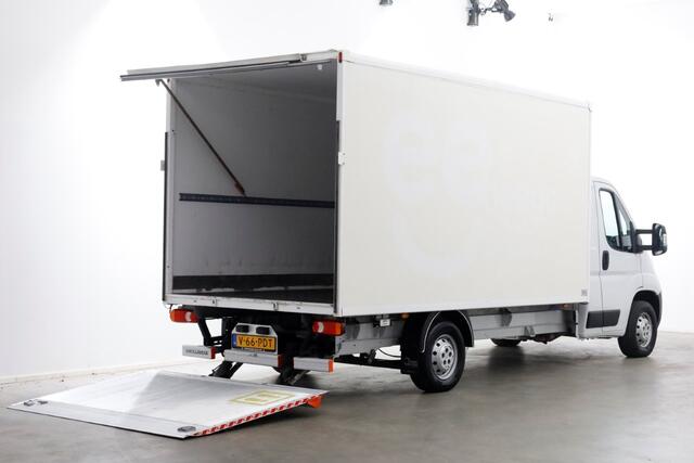 Opel MOVANO 2.2D 140pk Bakwagen met laadklep 1.060kg laadvermogen 08-2023