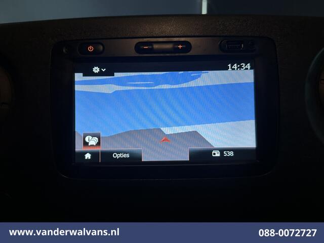 Opel MOVANO 2.3 CDTI 146pk L2H2 Euro6 Airco | Imperiaal | Navigatie | Camera | Cruisecontrol | 2500kg Trekhaak Parkeersensoren, Trap, Bijrijdersbank