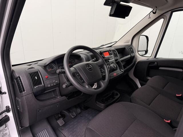 Opel MOVANO 2.2HDi Bakwagen+Laadklep | Airco | Camera | Cruise | 3-Zits