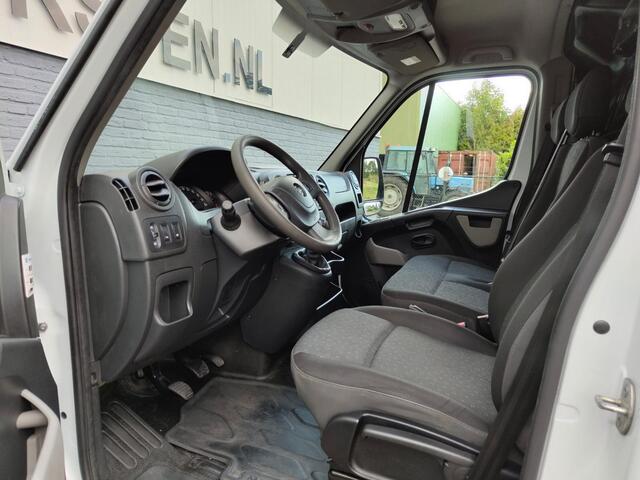 Opel MOVANO 2.3CDTI 146PK Bi-Turbo L2H2 3-Persoons Airco Cruise Trekhaak Pdc Schuifdeur ESP Bluetooth Betonplex Vloer Wandbetimmering EURO6 2.500KG Trekgewicht