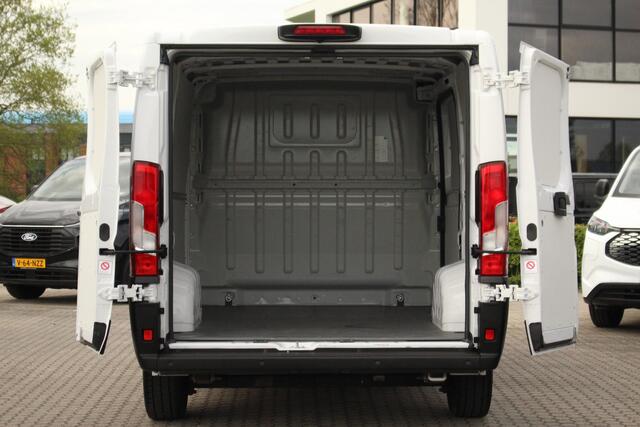 Opel MOVANO 2.2D 140pk L1H1 3.5t | Cruise | Carplay/Android | Navi | Camera | PDC | Lease 360,- p/m