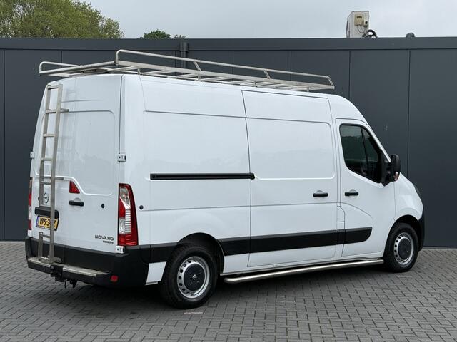 Opel MOVANO 2.3 Turbo 150 PK / L2H2 / INRICHTING / RVS IMPERIAAL + LADDER / 2.5 TONS TREKHAAK / AIRCO / CRUISE / NAVI / CAMERA