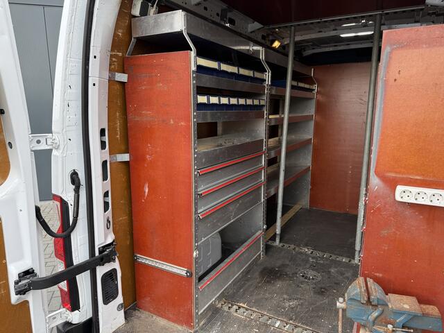 Opel MOVANO 2.3 Turbo 150 PK / L2H2 / INRICHTING / RVS IMPERIAAL + LADDER / 2.5 TONS TREKHAAK / AIRCO / CRUISE / NAVI / CAMERA