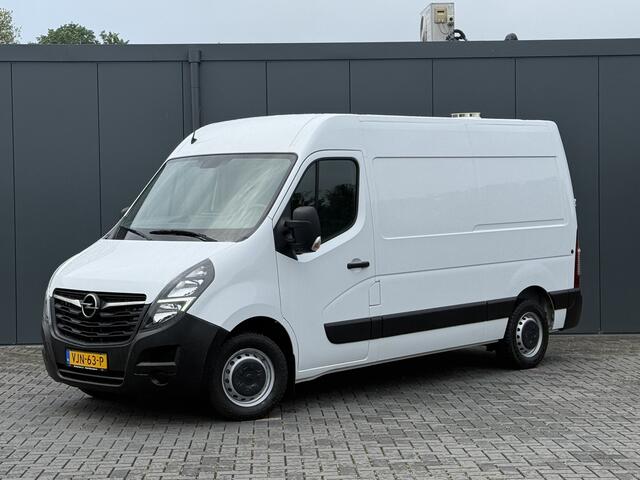 Opel MOVANO 2.3 Turbo 150 PK / L2H2 / 1e EIG. / TREKHAAK / 3-ZITS / AIRCO / CRUISE / INRICHTING / LED / 2500 KG AHG