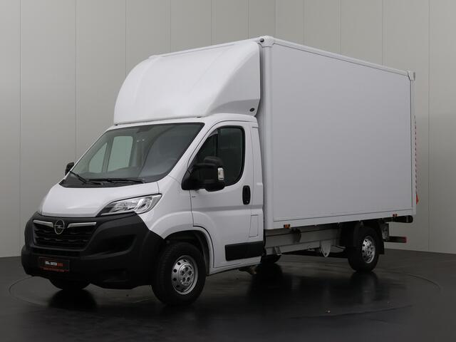 Opel MOVANO Bakwagen+Laadklep | Trekhaak !! | Dakspoiler | Camera | Airco | Cruise | Betimmering | 3-Zits