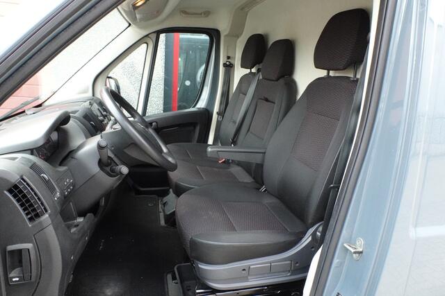 Opel MOVANO 2.2D 140 L2H1 3.5t 3 zits 51414 km !!!!!!!! nieuw model