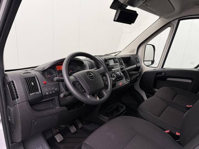 Opel MOVANO 140PK Bakwagen+Laadklep | 1046Kg Laadvermogen | Airco | Camera | Cruise | 3-Zits