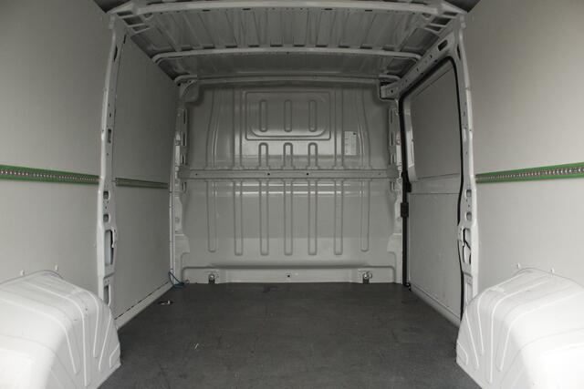 Opel MOVANO 2.2D 140pk L2H1 3.5t | Cruise | Carplay/Android | Navi | Camera | PDC | Lease 378,- p/m