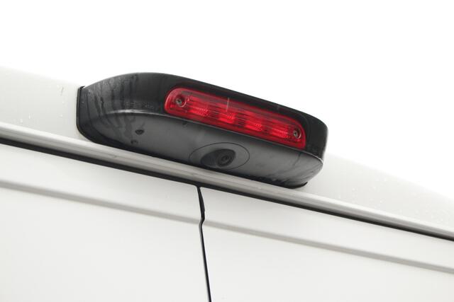 Opel MOVANO 2.2D 140pk L2H1 3.5t | Cruise | Carplay/Android | Navi | Camera | PDC | Lease 378,- p/m