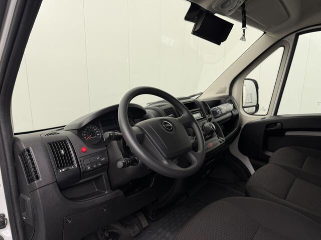Opel MOVANO 2.2HDI 140PK Bakwagen+Laadklep | Airco | Camera | 3-Persoons | Dakspoiler