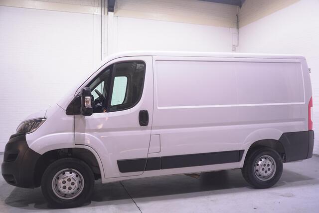 Opel MOVANO 2.2D 140 pk L1H1 Airco ECC, Apple Carplay Camera, Cruise control, Laadruimte Pakket, PDC achter, 3-Zits