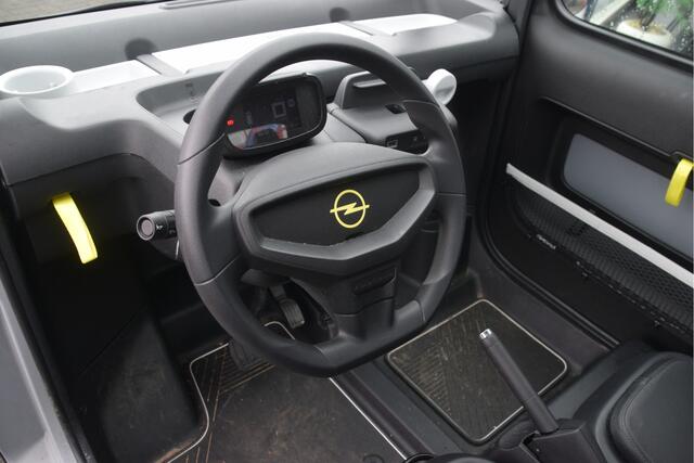 Opel Rocks-e Brommobiel Base 1e eig | BTW auto